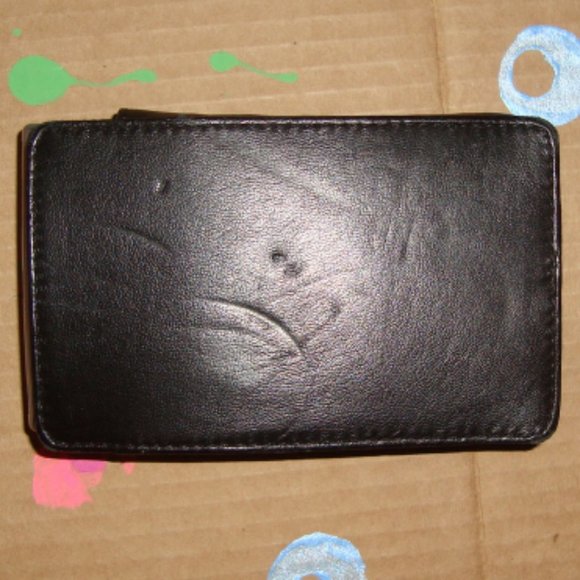 GARMIN NUVI 660 GPS with Leather Case - Picture 6 of 14